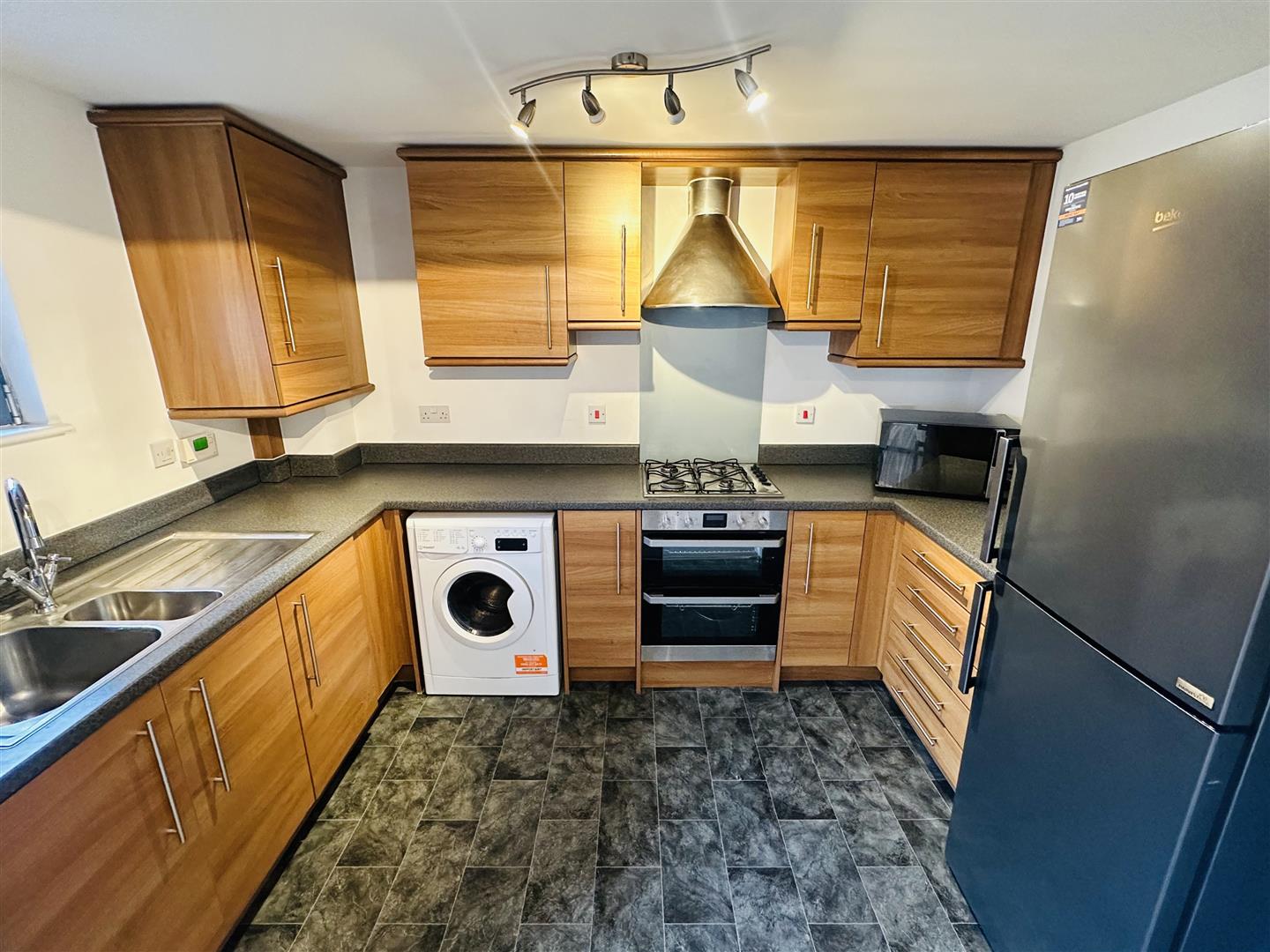 St Margarets Court, Marina, Swansea, SA1 1JZ